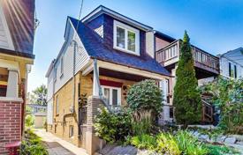 Дом в городе в Олд Торонто, Торонто, Онтарио,  Канада за C$1 205 000