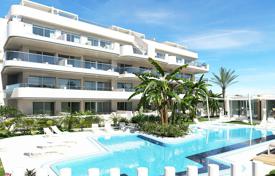 Пентхаусы с видом на море в резиденции с бассейном, Кабо Роч, Испания за 441 000 €