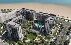 Новая резиденция с бассейном рядом с пляжем, Шарджа, ОАЭ за От $119 000