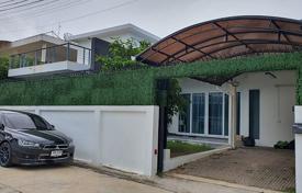 Дом в городе в Паттайе, Чонбури, Таиланд за 121 000 €