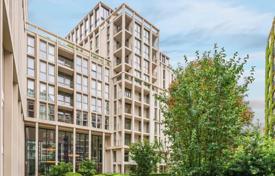 Четырехкомнатные апартаменты в элитной резиденции с бассейном и бизнес-центром, в самом центре Вестминстера, Лондон, Великобритания за $2 855 000