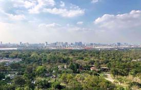 Кондоминиум в Чатучаке, Бангкок, Таиланд за $204 000