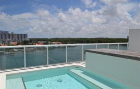 Комфортабельная квартира с видом на океан и бассейном в резиденции на первой линии от пляжа, Санни Айлс Бич, Флорида, США за $735 000