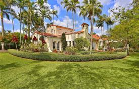Комфортабельная вилла садом, задним двором, бассейном и террасой, Корал Гейблс, США за $1 995 000