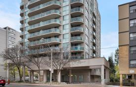 Квартира на Эглинтон-авеню Восток, Торонто, Онтарио,  Канада за C$753 000