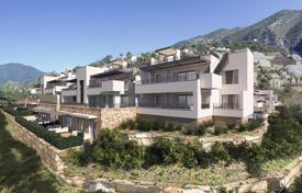 Четырехкомнатные апартаменты с большой террасой и видом на море, Марбелья, Испания за 475 000 €