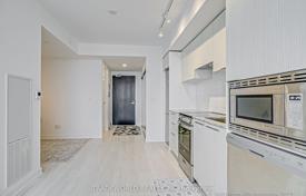 Квартира в Янг-стрит, Торонто, Онтарио,  Канада за C$912 000