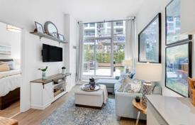 Квартира на Батерст-стрит, Торонто, Онтарио,  Канада за C$838 000