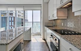 Квартира на Университи-авеню, Олд Торонто, Торонто,  Онтарио,   Канада за C$807 000