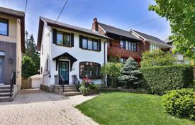 Дом в городе в Олд Торонто, Торонто, Онтарио,  Канада за C$2 544 000