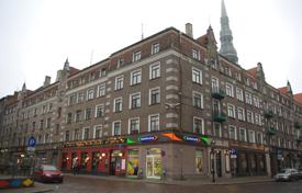 Продается 3-ех комнатная квартира в историческом центре Риги за 225 000 €