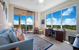 Просторные апартаменты с видом на океан в резиденции на первой линии от пляжа, Корал Гейблс, Флорида, США за $1 425 000