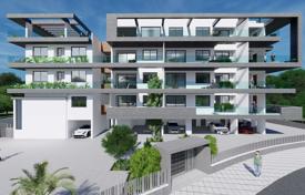 Новая резиденция рядом с центром Лимассола, Като Полемидия, Кипр за От 260 000 €