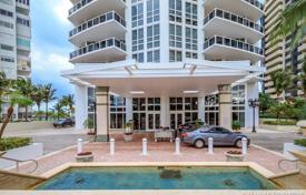 Отремонтированная пятикомнатная квартира с видом на океан и город в Бал Харборе, Флорида, США за 2 969 000 €