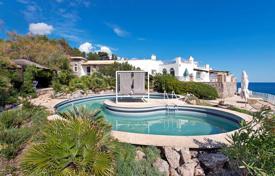 Вилла с бассейном и панорамным видом в 30 метрах от моря, Анседония, Италия за 12 000 € в неделю