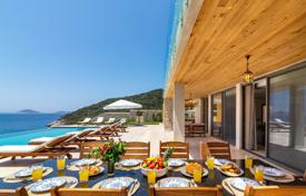 Элитная вилла с собственным пляжем, бассейном и панорамным видом, Калкан, Турция за $9 300 в неделю