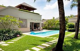 Красивая вилла с бассейном и садом в престижной закрытой резиденции со спа-салоном, в 500 метрах от пляжа, Банг Тао, Пхукет, Таиланд за 2 140 € в неделю