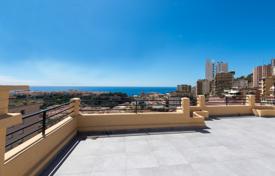 Отремонтированный пентхаус с просторной террасой и панорамным видом на море, в Монако за 9 750 000 €