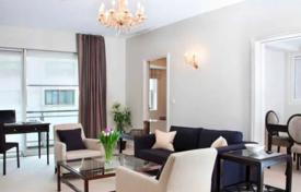 Двухкомнатная квартира в элитном комплексе, Мейфэр, Лондон, Великобритания за 2 900 € в неделю