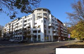 Солнечная двухкомнатная квартира в районе Прага 5, Прага, Чехия за 224 000 €