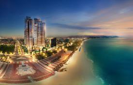 Современные апартаменты в новой резиденции с бассейнами, ресторанами и зоной отдыха на пляже, 100 м от моря, Дананг, Вьетнам за 832 000 €