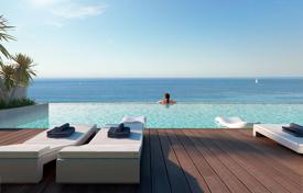 Пентхаус с большой террасой, джакузи и видом на море рядом с пляжем, Касарес, Испания за 620 000 €