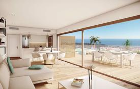 Четырехкомнатные апартаменты в резиденции с бассейном и садом, Эстепона, Испания за 345 000 €