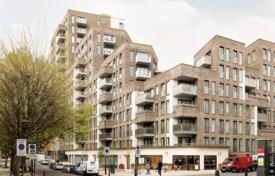 Двухкомнатные апартаменты в новой резиденции с террасой на крыше и панорамным видом, в центре Лондона, Великобритания за £946 000