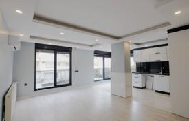 Просторная новая квартира в 300 м от моря в центре Анталии за $251 000