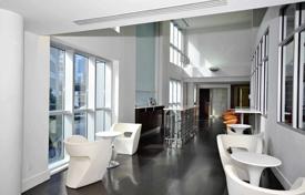 Квартира на Йорк-стрит, Олд Торонто, Торонто,  Онтарио,   Канада за C$857 000