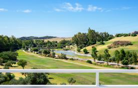 Таунхаус на продажу в Estepona Golf, Эстепона за 368 000 €