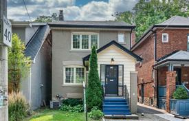 Дом в городе в Олд Торонто, Торонто, Онтарио,  Канада за C$1 736 000