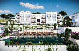 Светлая квартира в новом комплексе с бассейном, Бодрум, Турция за $273 000