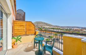 Двухкомнатная квартира с видом на море в Плае‑де-лас-Америкас, Тенерифе, Испания за $236 000
