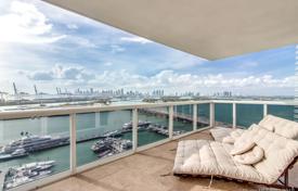 Стильные трехспальные апартаменты с видом на океан в Майами-Бич, Флорида, США за 2 606 000 €