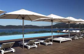 Трёхкомнатная квартира в апарт-отеле с частной пристанью, рестораном и казино, Грандола, Сетубал, Португалия за 900 000 €