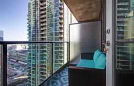 Квартира на Харбор-стрит, Олд Торонто, Торонто,  Онтарио,   Канада за C$841 000