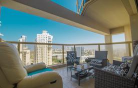 Светлые апартаменты с балконом и видом на город в современной резиденции, Нетания, Израиль за $665 000