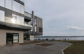 Элегантная, квартира класса LUX, на берегу озера, в доме нового проекта The Pearl за 249 000 €