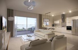 Апартаменты с террасами и видом на город в новом жилом доме, Кфар-Йона, Израиль за $435 000
