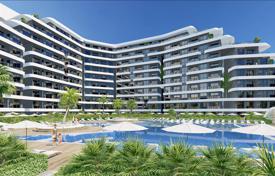 Новая резиденция с бассейнами, конференц-залом и собственным пляжем рядом с аэропортом, Алания, Турция за От $192 000