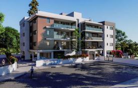 Меблированная квартира с балконом в резиденции с бассейном, Лимассол, Кипр за 368 000 €