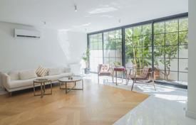 Просторная квартира с собственным садом в Ларе, Анталия за $611 000