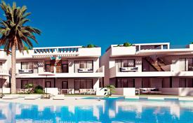 Апартаменты в резиденции с бассейном и садами, на первой линии поля для гольфа, Финестрат, Испания за 300 000 €