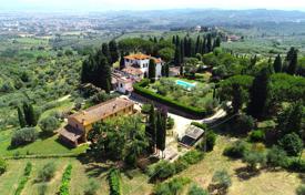 Историческая вилла 15 века на холмах Флоренции — Тоскана за 4 900 000 €