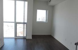 Квартира в Янг-стрит, Торонто, Онтарио,  Канада за C$840 000