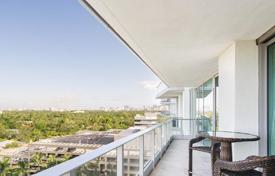 Светлая квартира с видом на город в уютной резиденции, недалеко от пляжа, Эджуотер, Флорида, США за $1 146 000