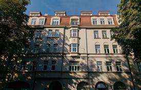 Просторная 4-х комнатная квартира в тихом центре Риги за 590 000 €