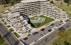 Новая трёхкомнатная квартира в с видом на горы в Сан-Мигель‑де-Салинасе, Аликанте, Испания за 175 000 €
