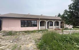Дом с 5 спальнями, 250 м² + 1500 м² двор, с. Кошарица, Болгария за 350 000 €